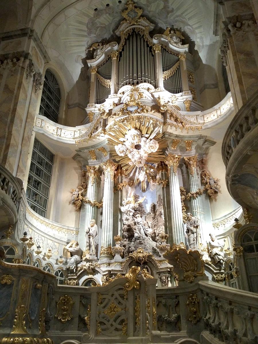 Dresden - Altar in der Frauenkirche